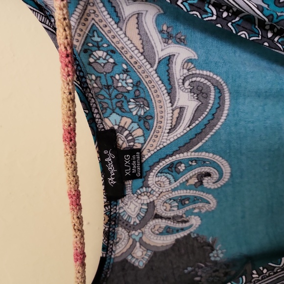 Phopsdy Dress - Picture 2 of 4